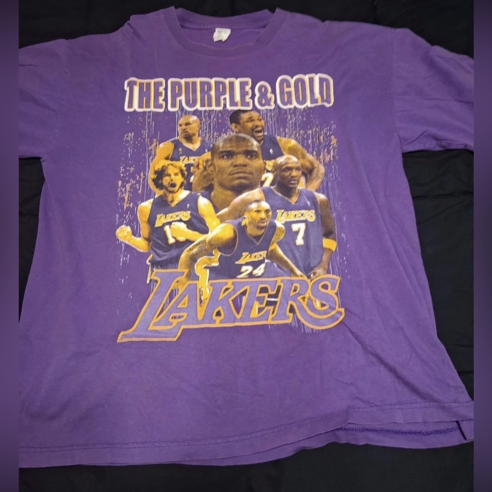 Los Angeles Lakers 2XL Fan For Life T-shirt 707 The Purple and Gold 2000s